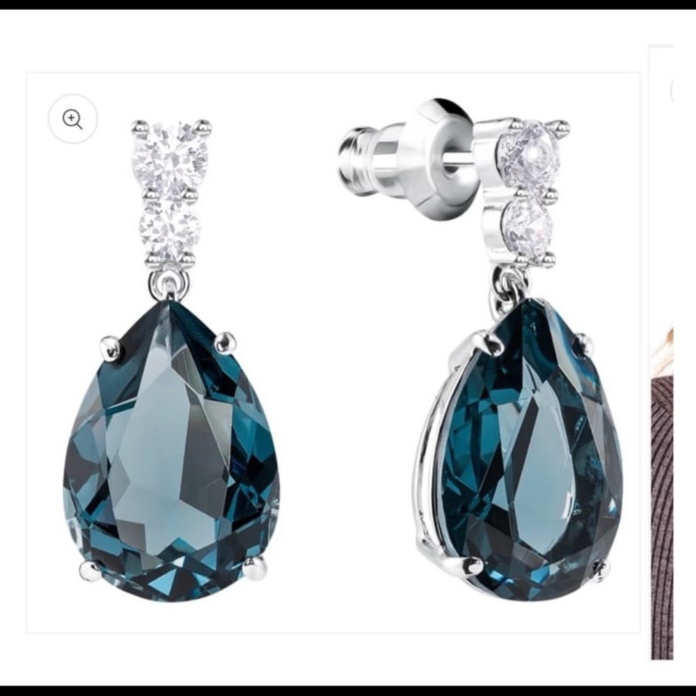 Swarovski vintage rhodium finish cobalt blue tear drop earrings